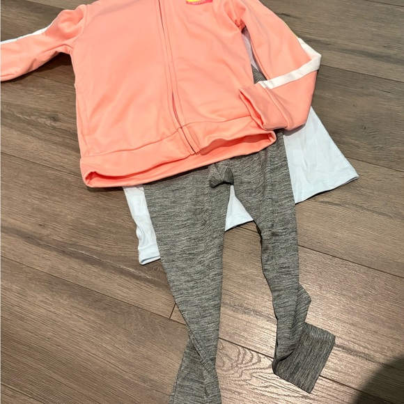 Girls Puma 3PC Set Size 5 - Picture 1 of 6
